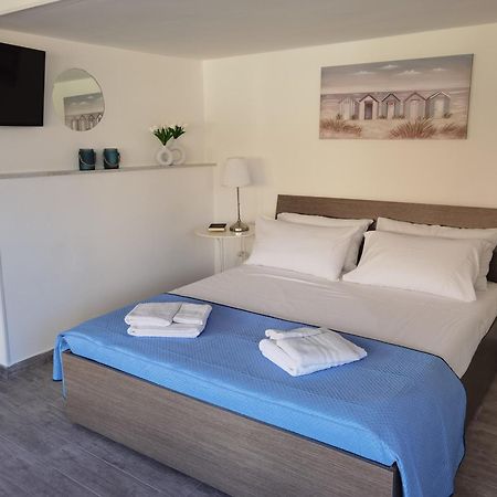 La Casa Di Ariel Apartment Porto Empedocle Ngoại thất bức ảnh
